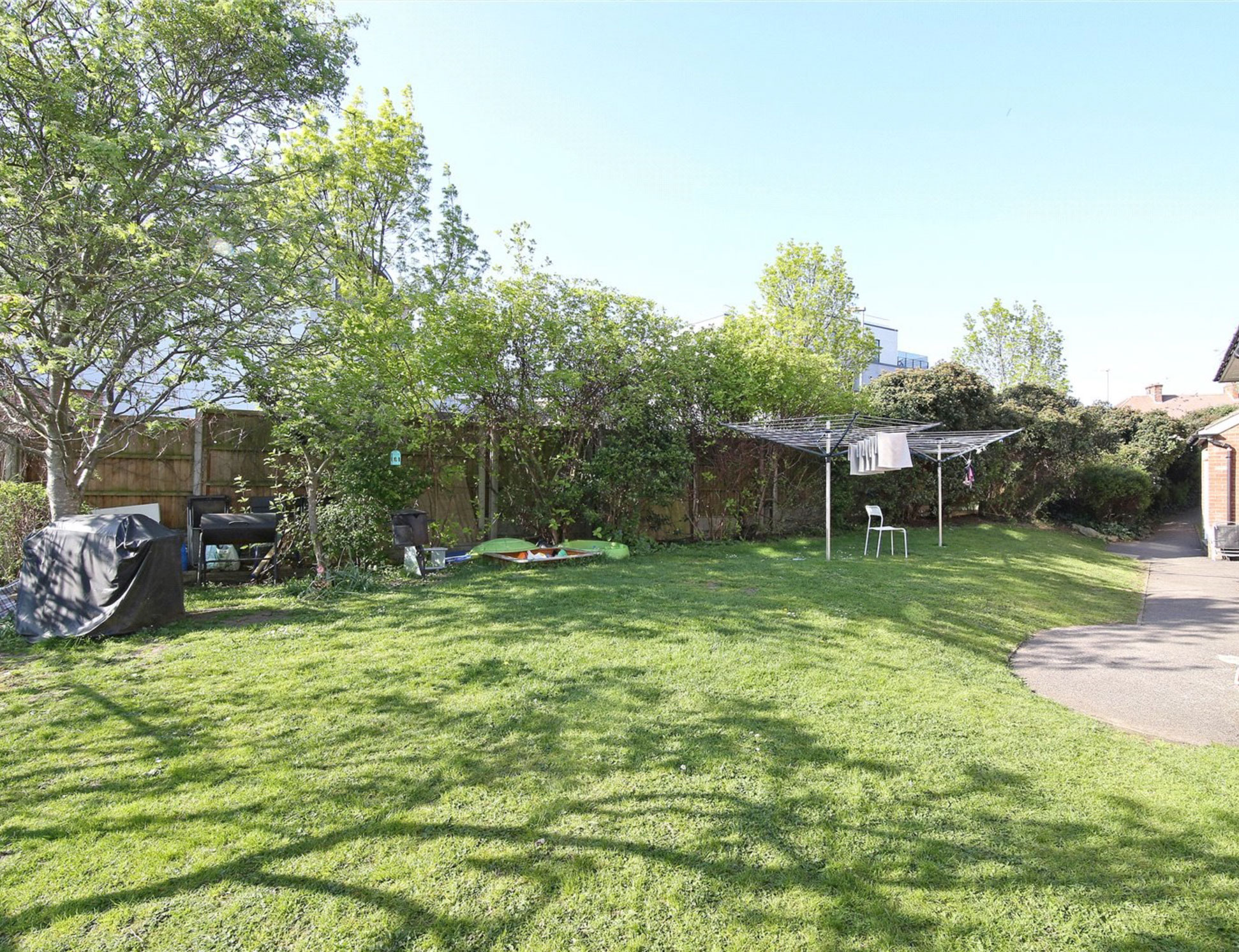 MRE Real Estate | London Based | Asset managers Developers | Long-term investors