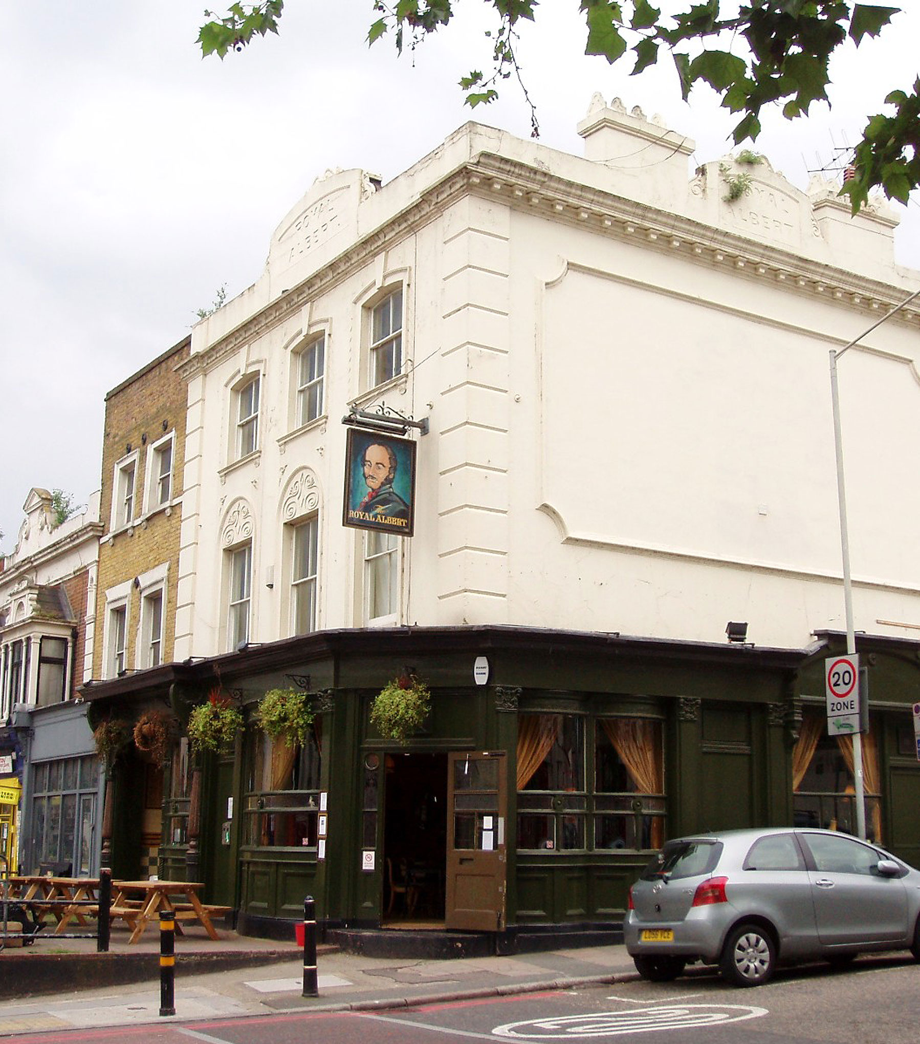 M Real Estate – Boutique Property Consultants