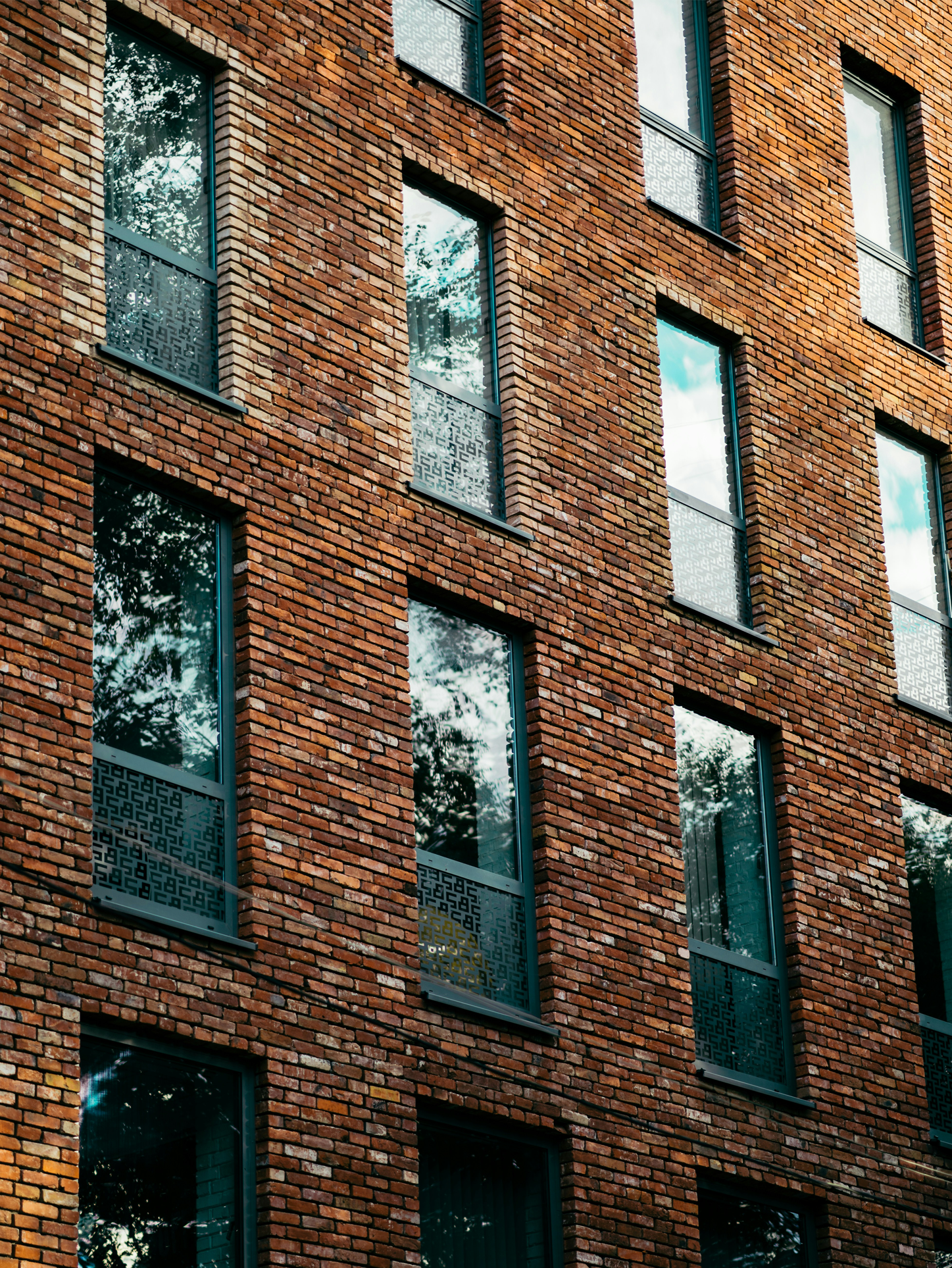 MRE Real Estate | Management