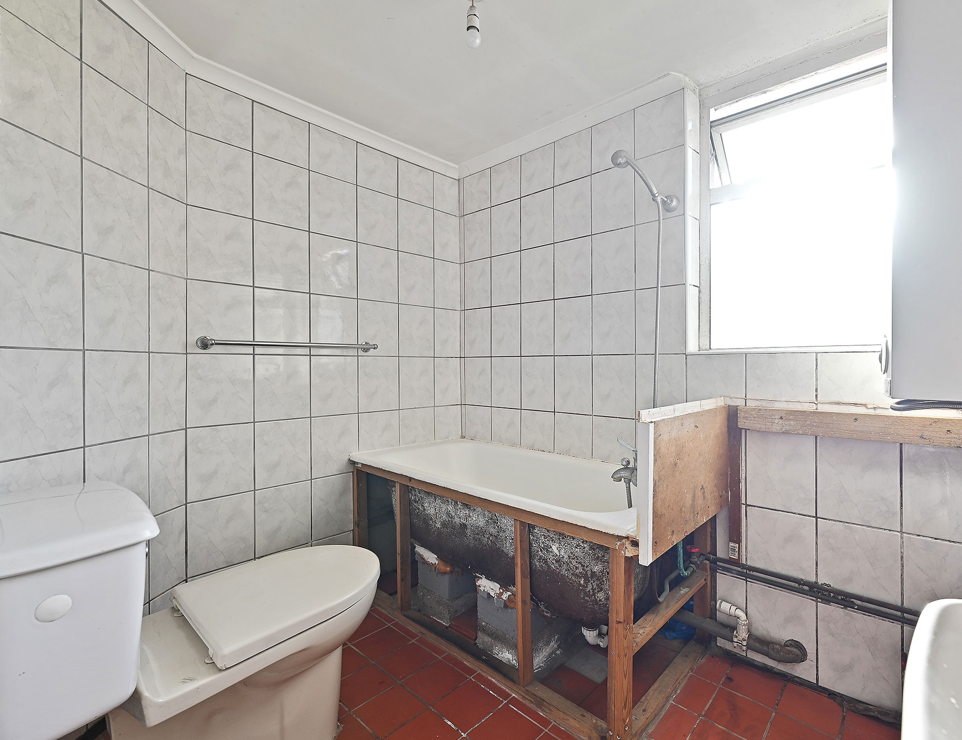 MRE Real Estate | London Based | Asset managers Developers | Long-term investors